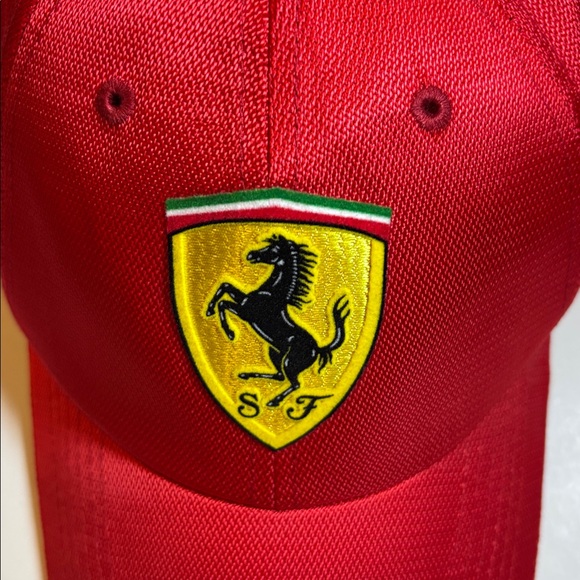 Ferrari Baseball Cap Roma NWOT - Picture 2 of 7